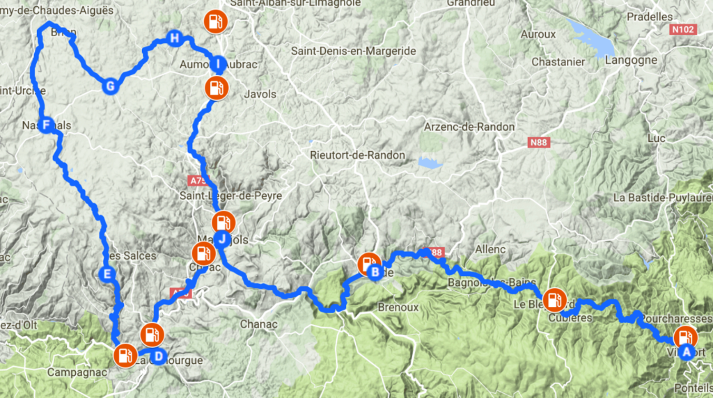 Parcours moto / auto : Monts et lacs d’Aubrac